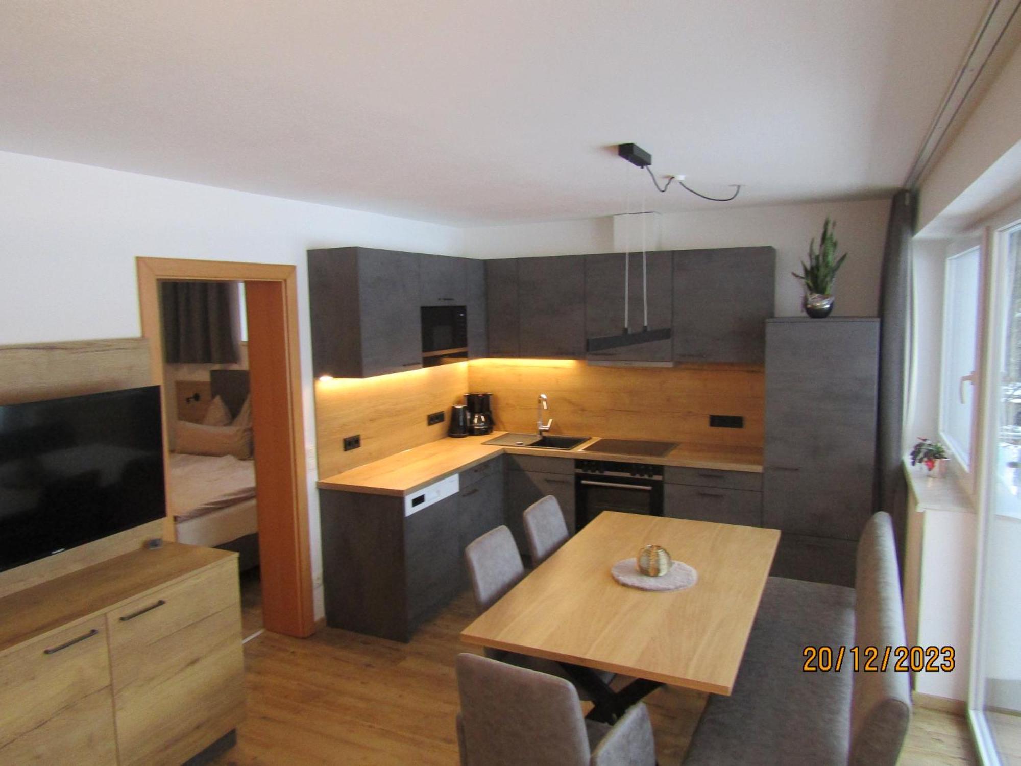 Appartement Heiss Клайнарл Екстериор снимка