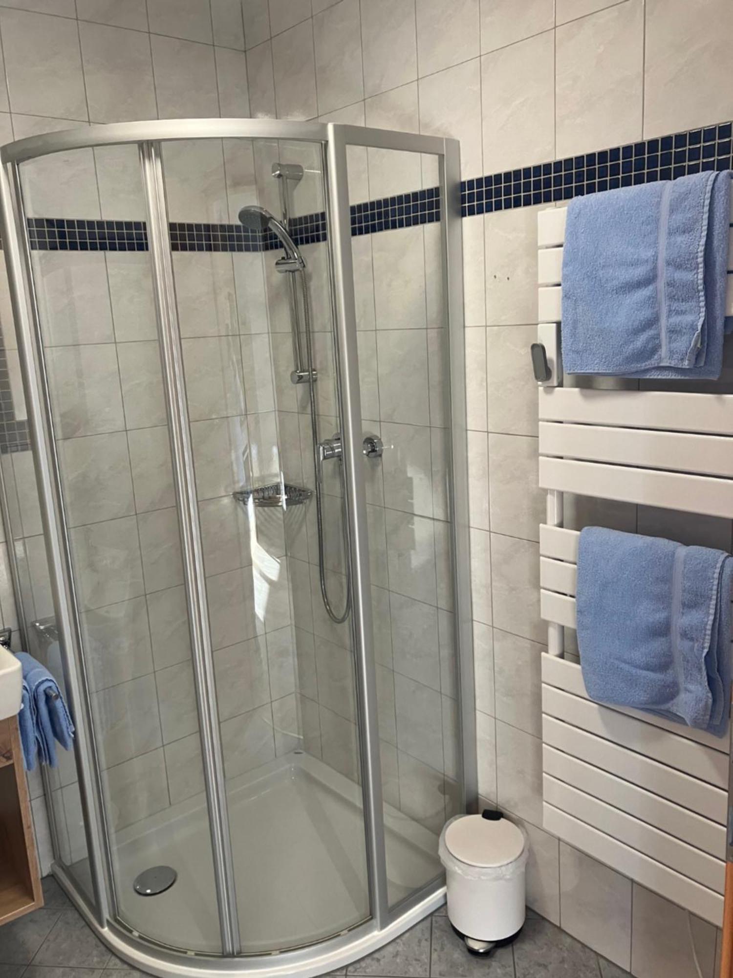 Appartement Heiss Клайнарл Екстериор снимка